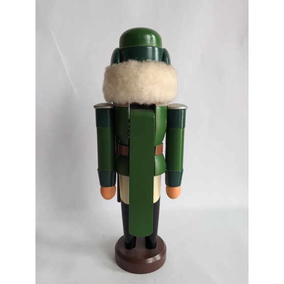 Erzgebirge Nutcracker Volkskunst Green Forester with Musket Wood Steinbach Vtg - Picture 3 of 6